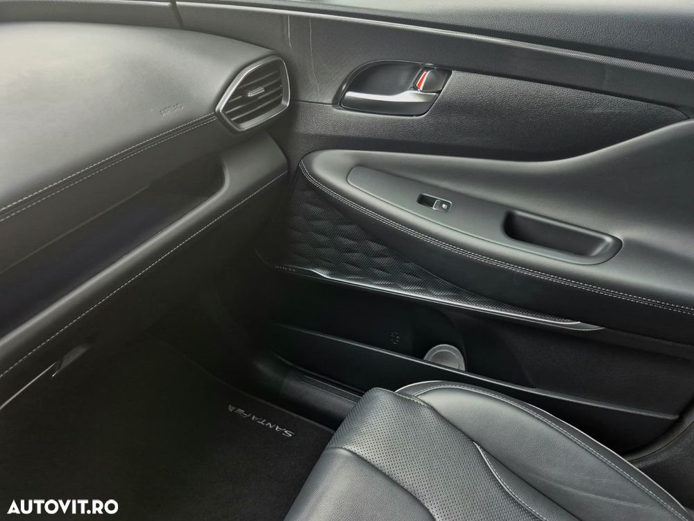 Hyundai Santa Fe 1.6 HEV 2WD Signature - 20