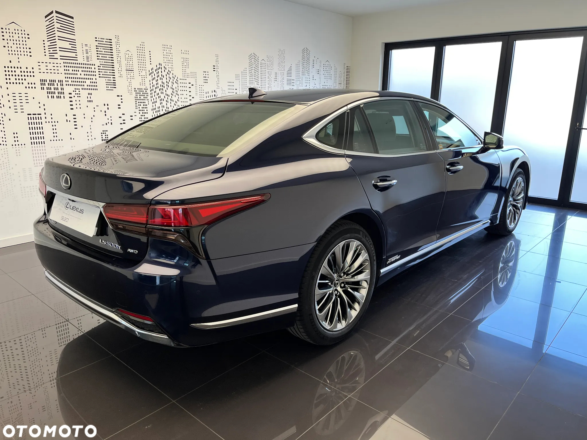 Lexus LS 500h Prestige AWD - 4