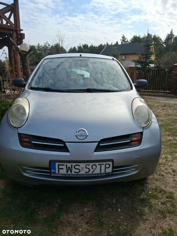 Nissan Micra - 1