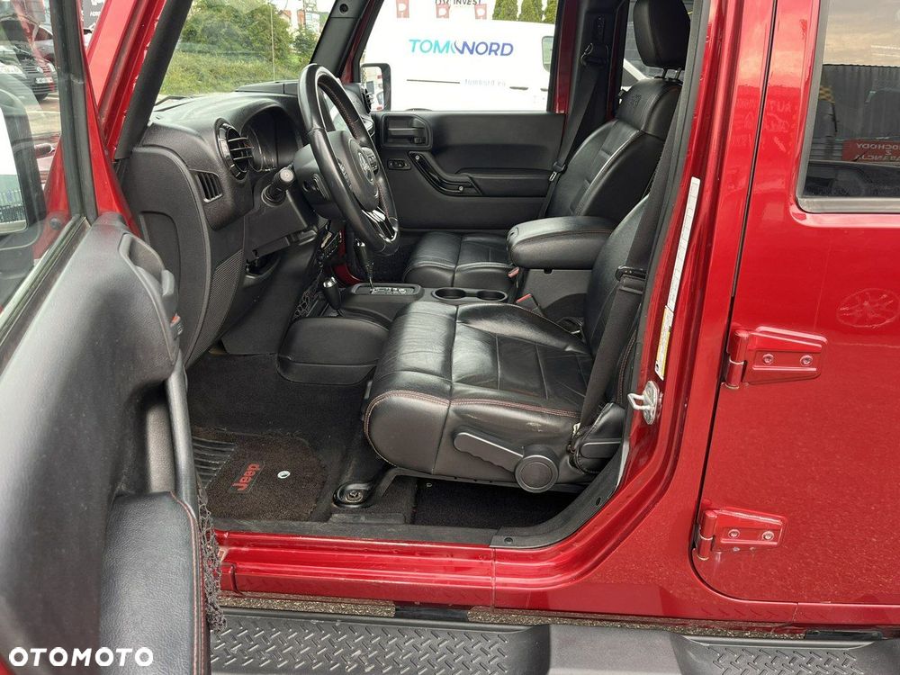 Jeep Wrangler - 14