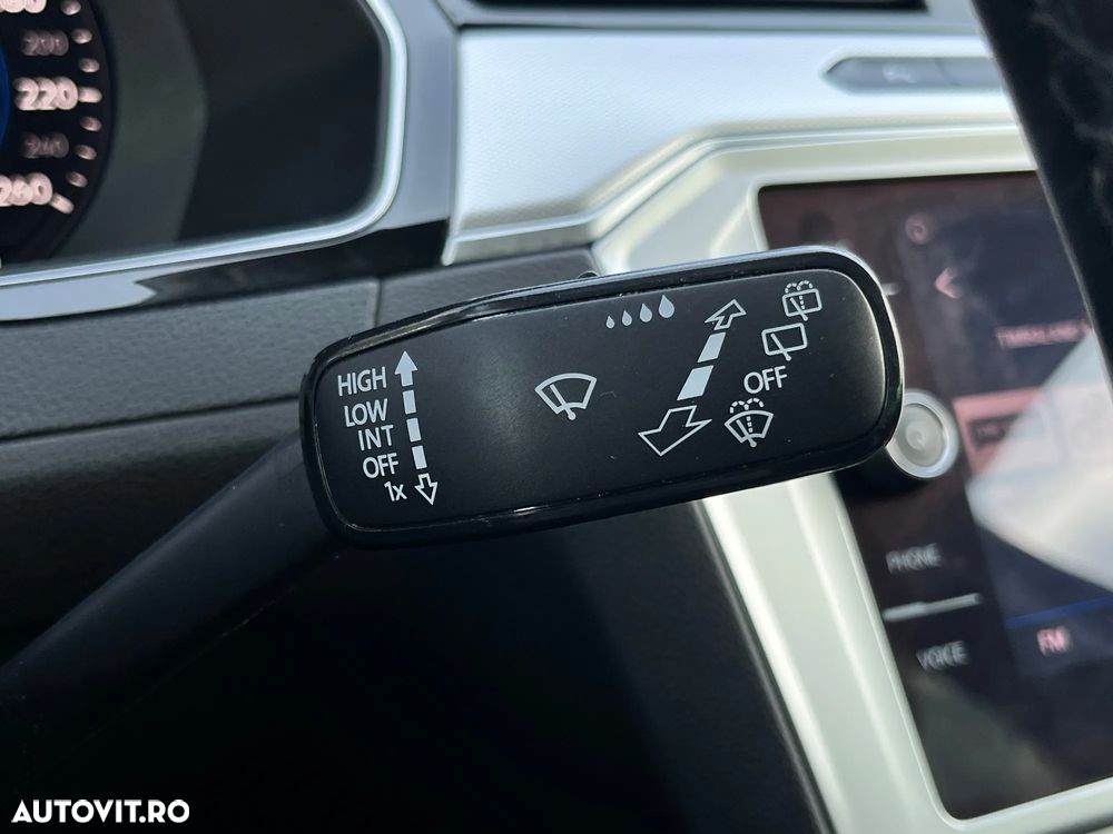 Volkswagen Passat - 20