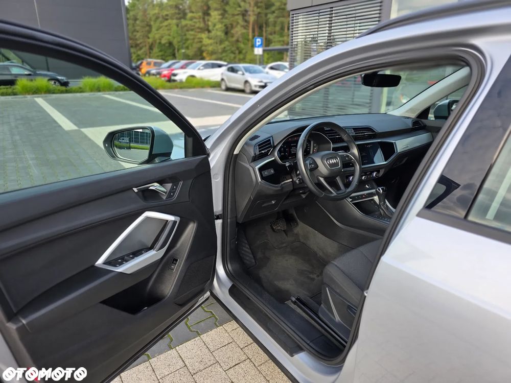 Audi Q3 35 TDI S tronic - 16