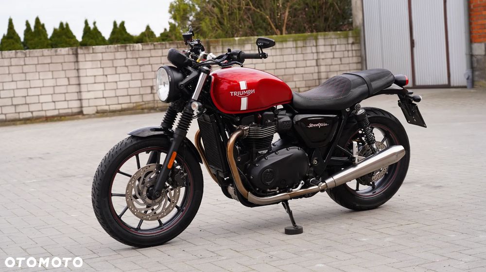 Triumph Street Twin - 1