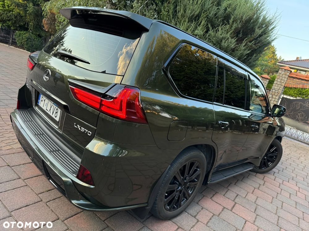 Lexus LX 570 Omotenashi - 4