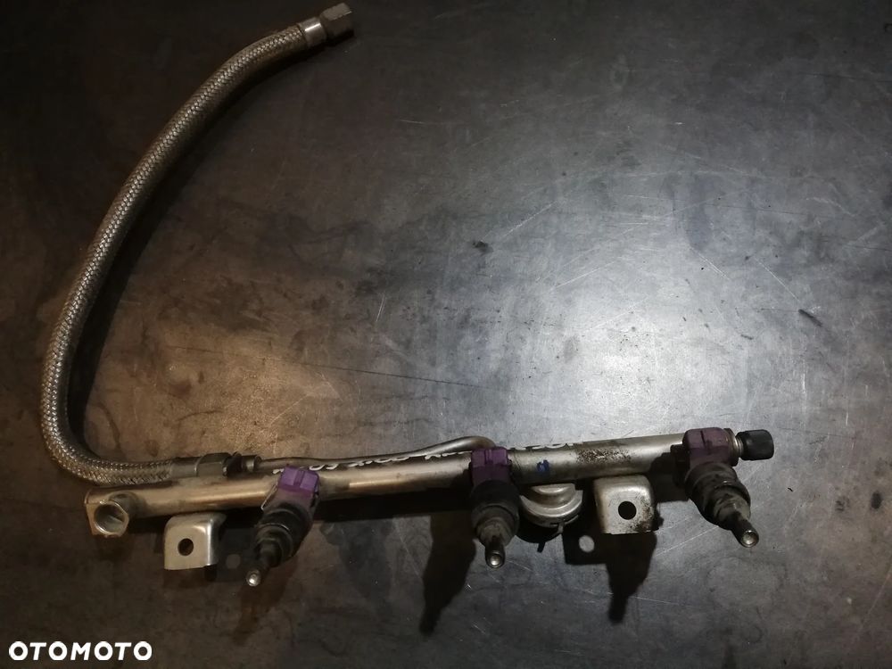 LISTWA WTRYSKOWA A1110703095 MERCEDES W203 2.0B kompresor - 1