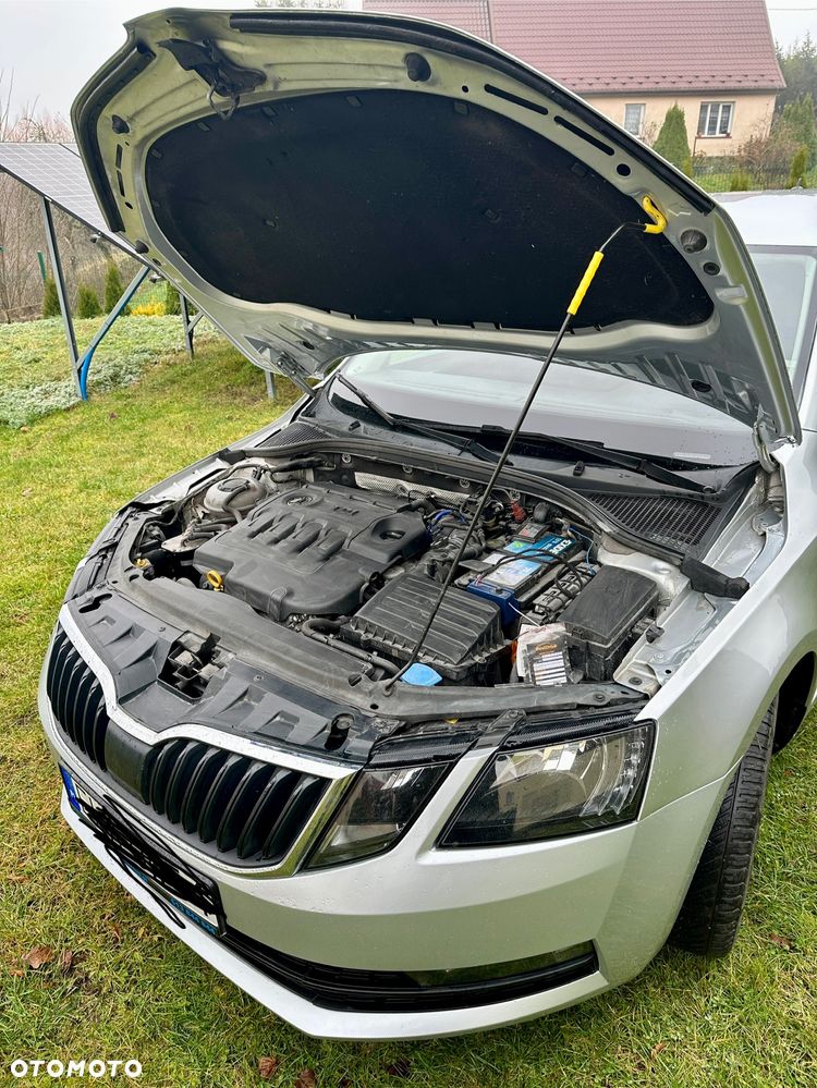 Skoda Octavia 2.0 TDI 4x4 Ambition DSG - 2