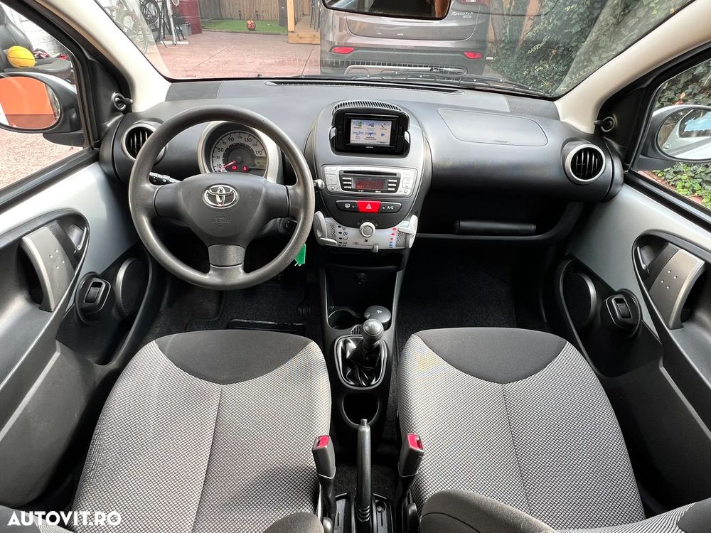 Toyota Aygo 1.0 Terra - 5