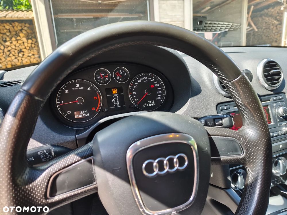 Audi A3 3-drzwiowe 2.0 TDI DPF Ambiente - 8
