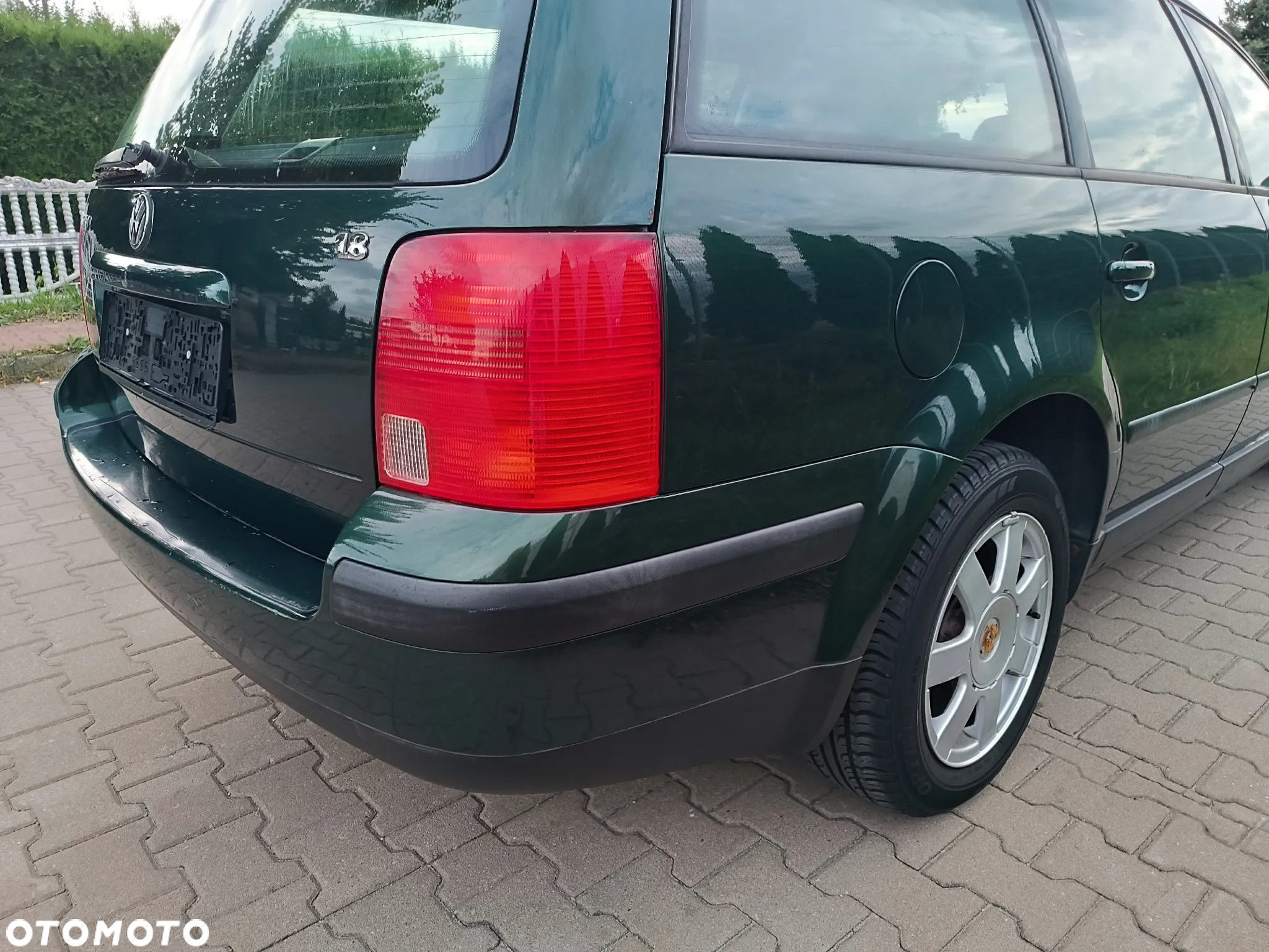 Volkswagen Passat 1.8 Comfortline - 35