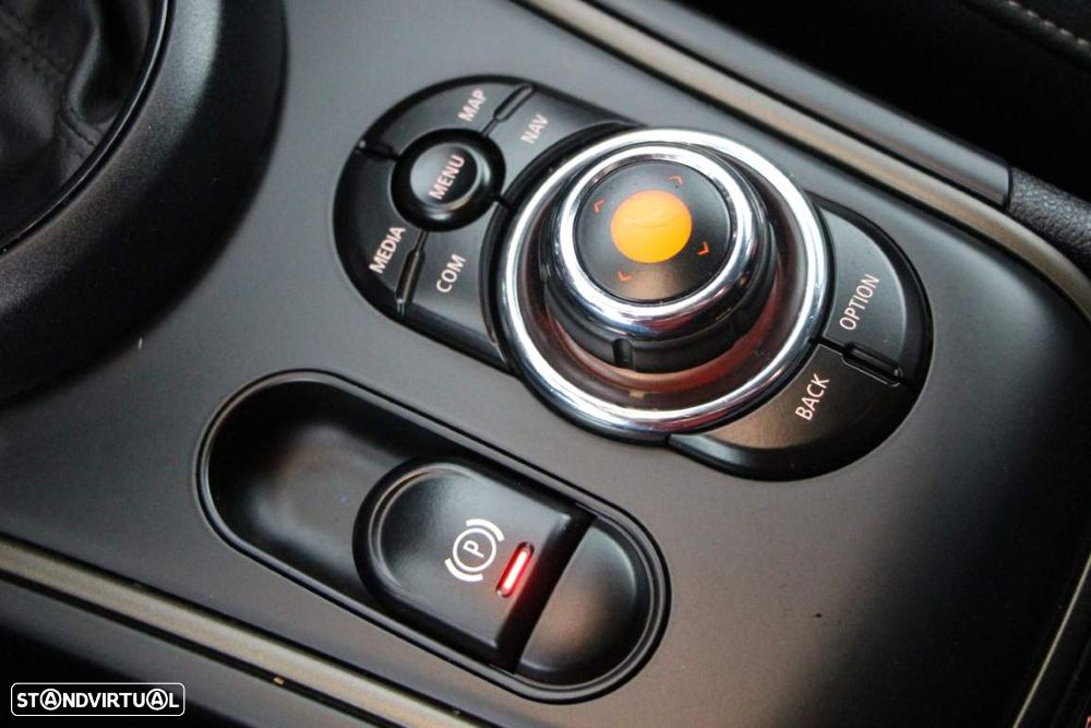 MINI Countryman Cooper SE ALL4 Auto - 14