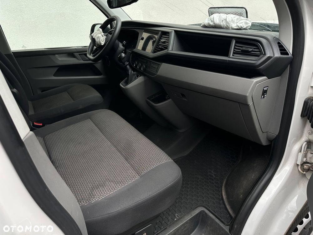 Volkswagen Transporter - 14