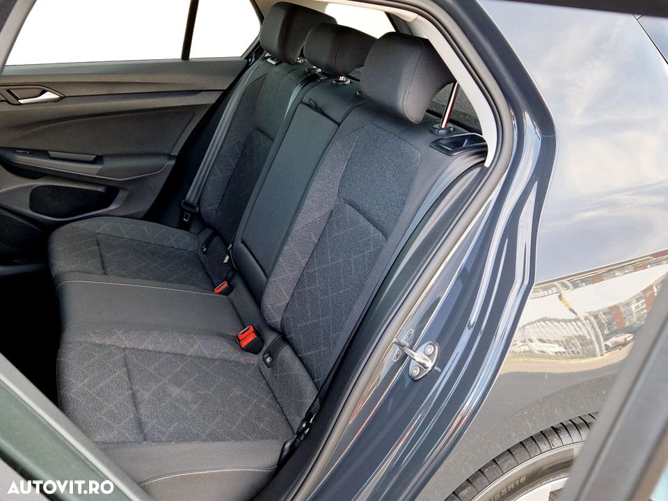 Volkswagen Golf 1.0 TSI Life - 14