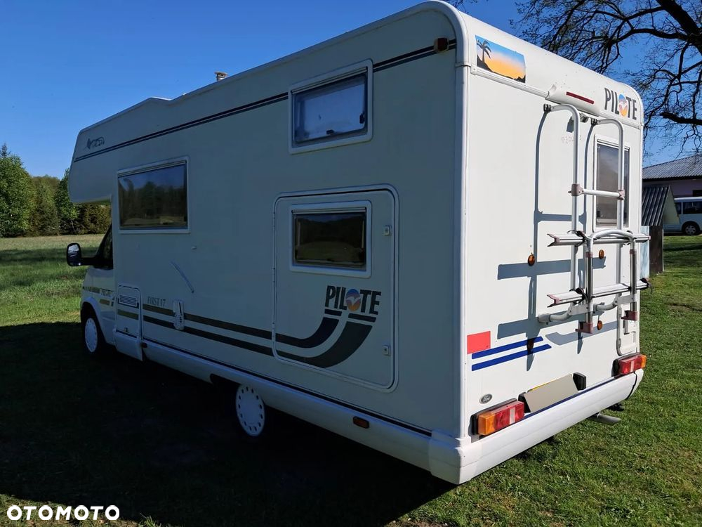 Ford Transit - 11