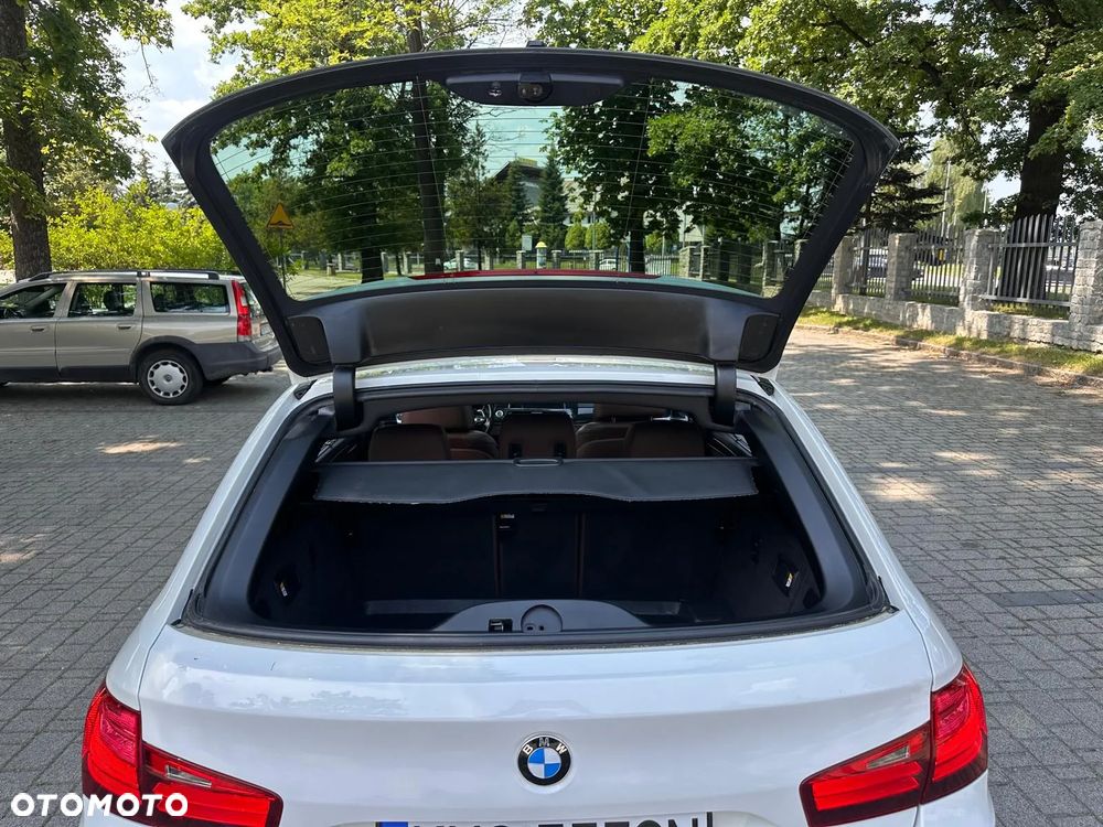 BMW Seria 5 535d - 26
