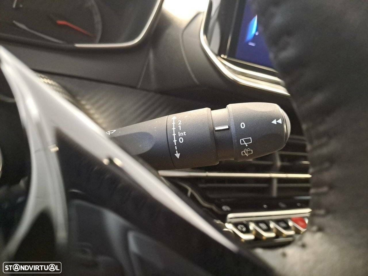 Peugeot 208 1.2 PureTech Active - 15