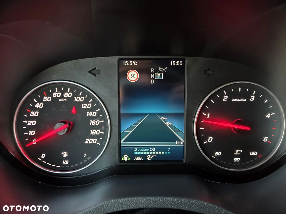 Mercedes-Benz Sprinter - 27