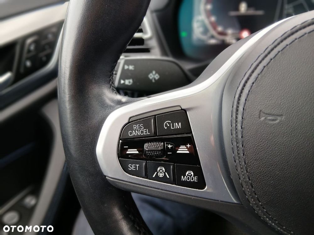 BMW iX3 80kWh Impressive - 18