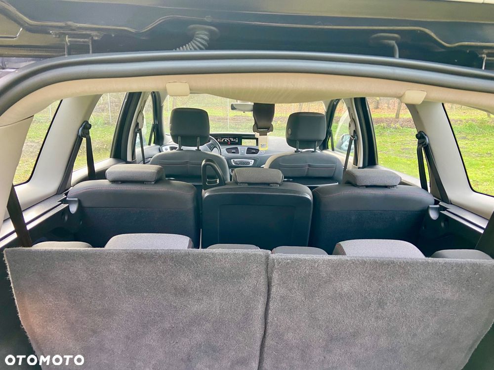 Renault Grand Scenic - 20