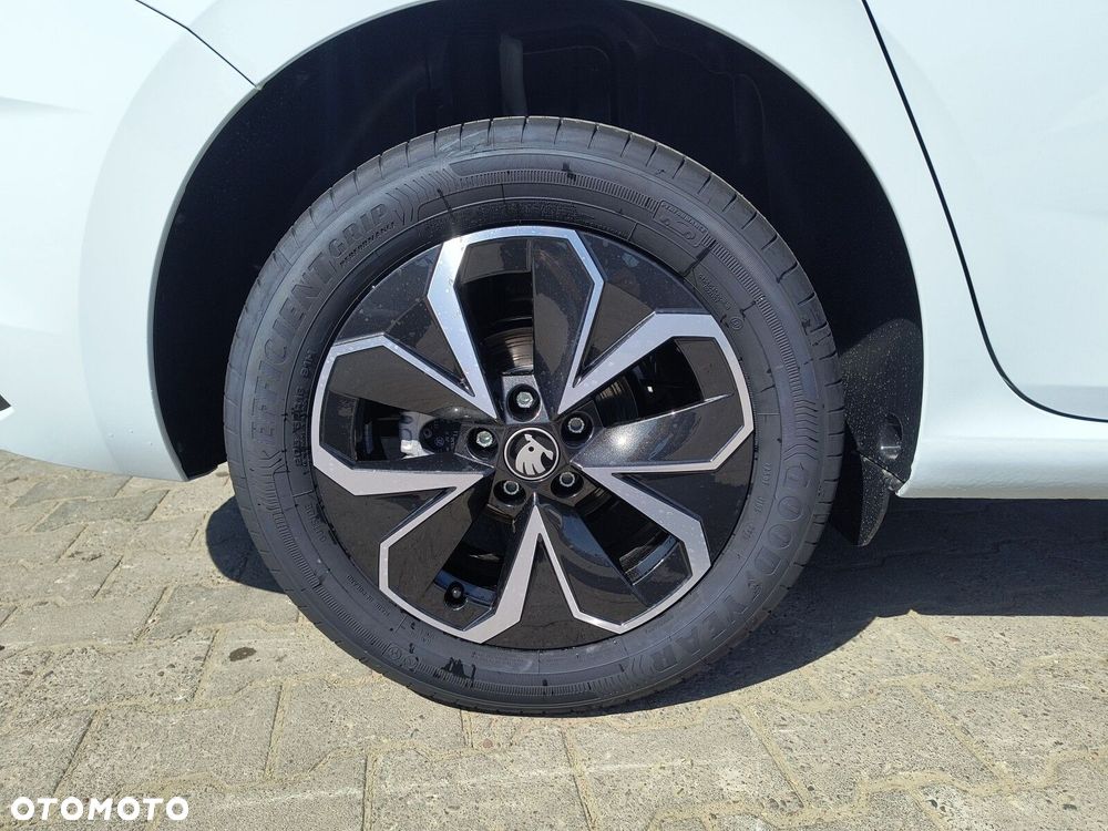 Skoda Scala 1.0 TSI Drive DSG - 19