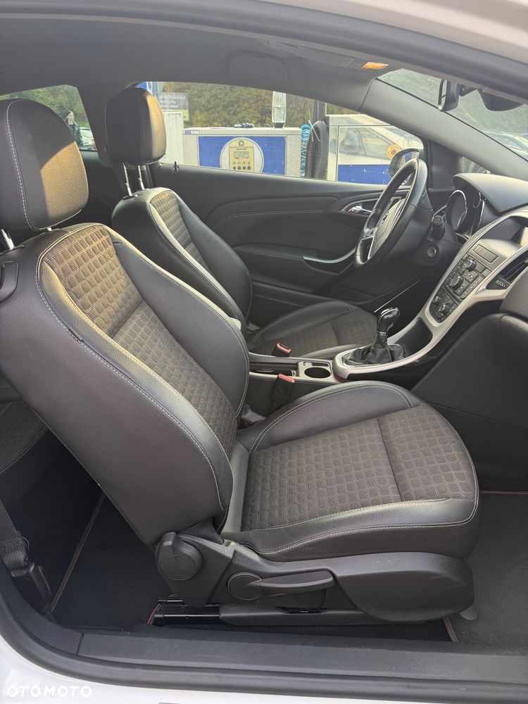 Opel Astra 1.4 Turbo - 9