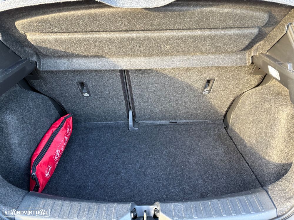 Nissan Micra 1.0 IG-T Tekna - 11