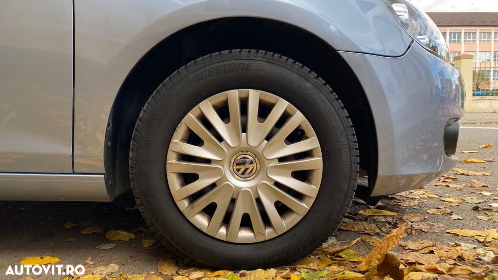 Volkswagen Golf 1.6 TDI BlueMotion Technology DPF Trendline - 10