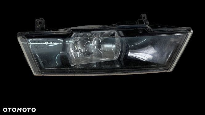 SKODA OCTAVIA III 3 SCOUT HALOGEN PRAWY PRZÓD  5E0941702B - 1