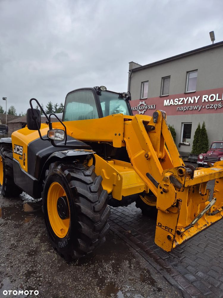 JCB - 1