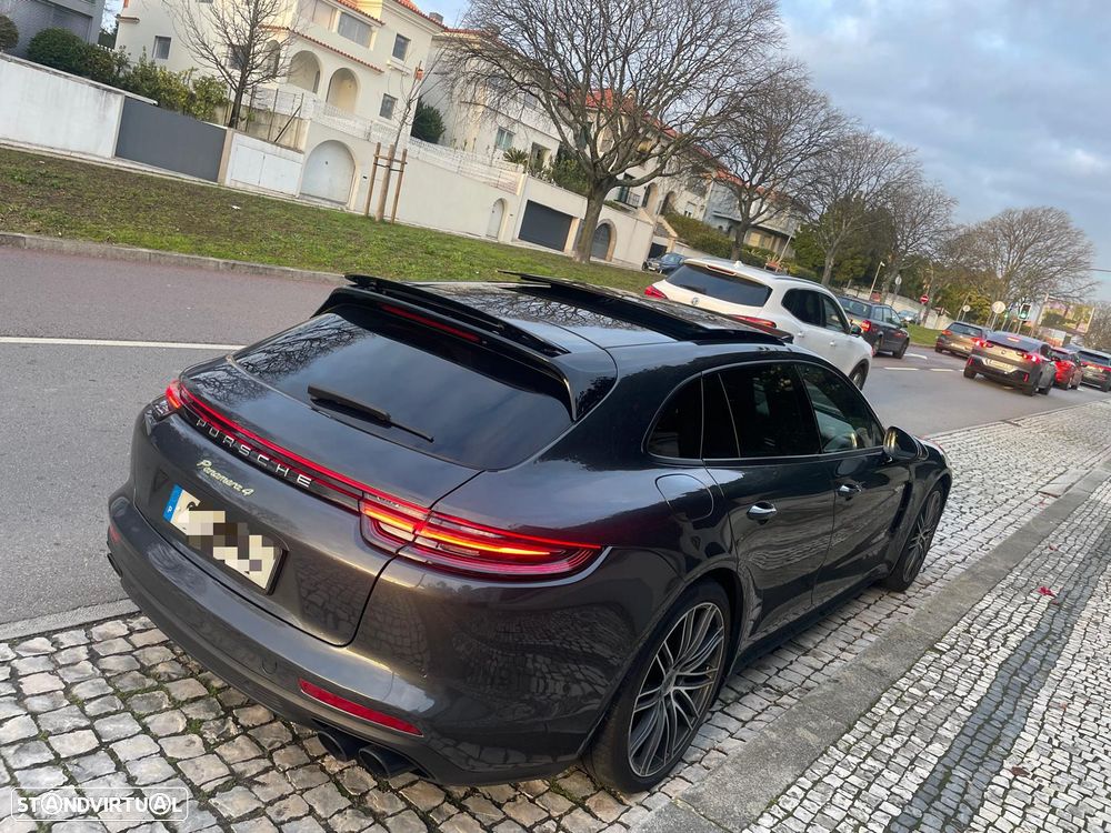 Porsche Panamera Sport Turismo 4 E-Hybrid 10 Years Edition - 7