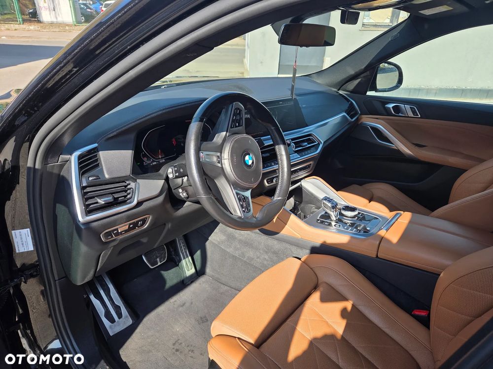 BMW X6 - 11