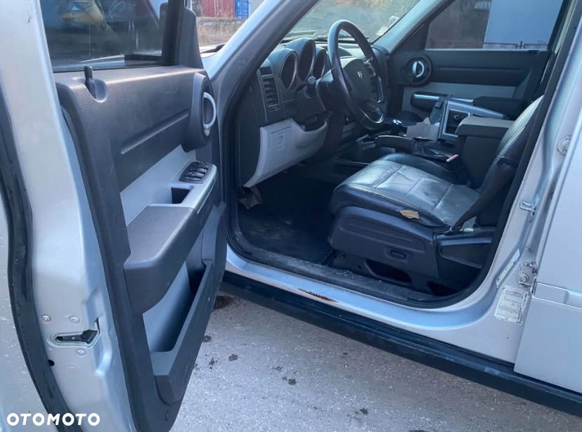 Dodge Nitro 2.8 CRD DPF Automatik R/T - 17