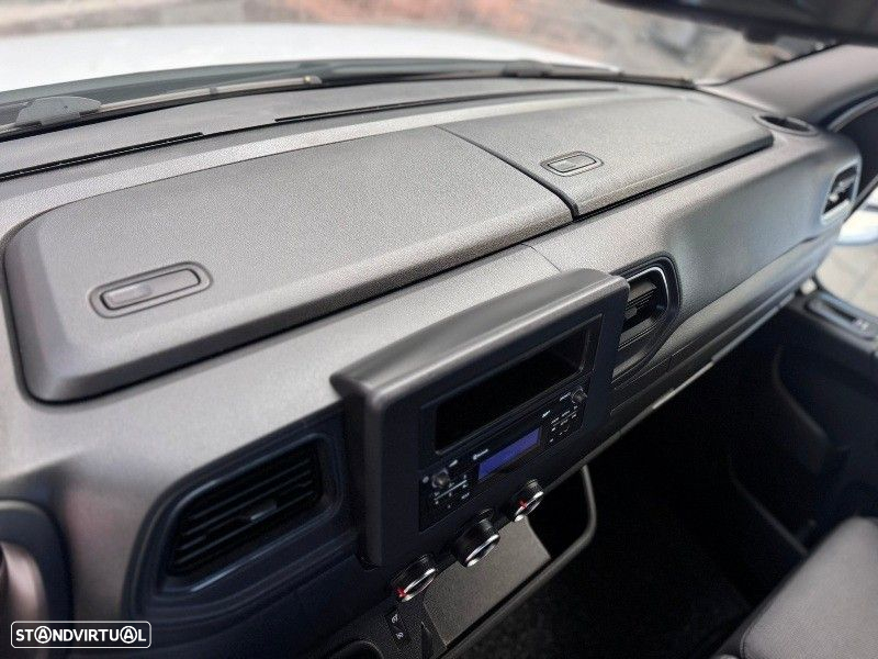 Renault Master 2.3 dCi L2 3.5T RD Cx.Aluminio Basc.Traseira - 30