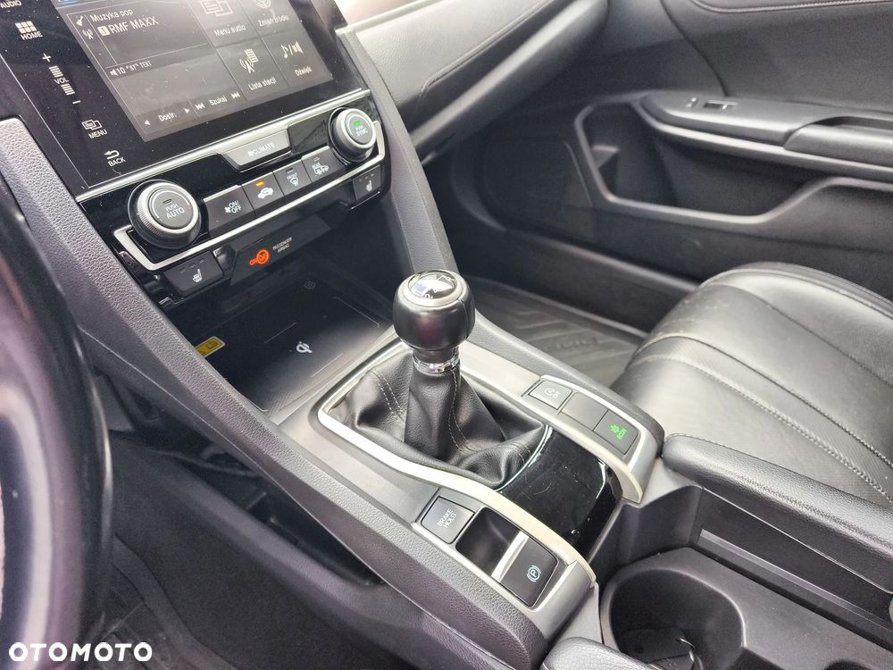 Honda Civic 1.5 T Executive - 15