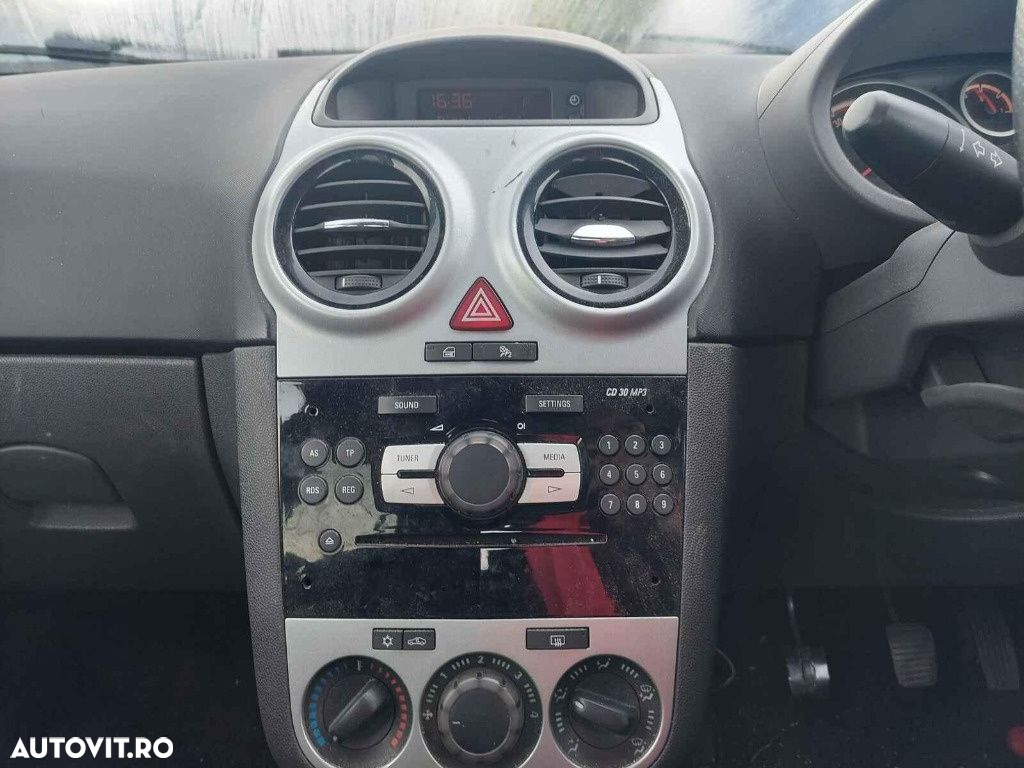 Plafon interior Opel Corsa D 2009 HATCHBACK 1.4 i Z14XEP - 9
