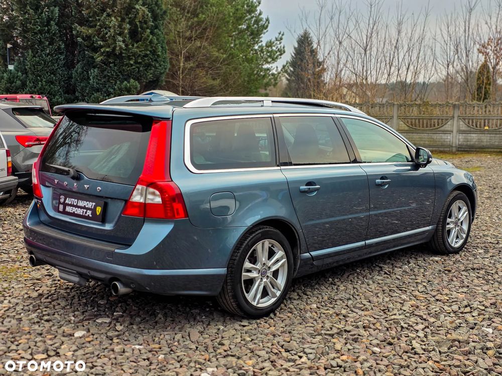 Volvo V70 2.5T Summum - 5