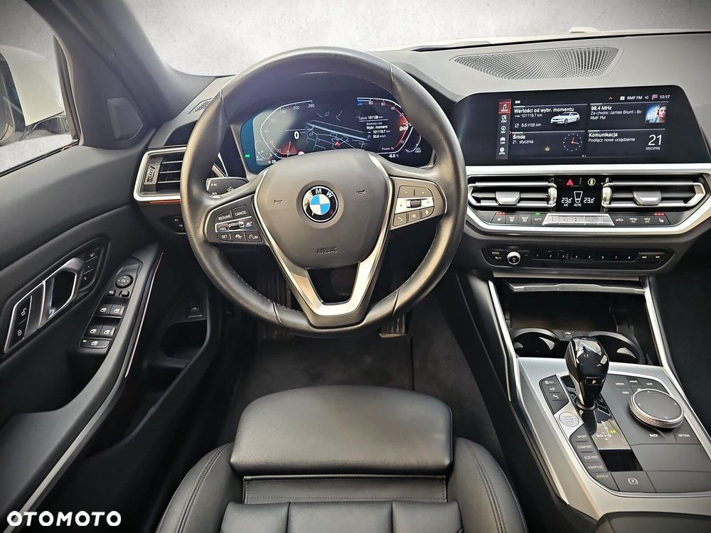 BMW Seria 3 320d xDrive Sport Line sport - 12