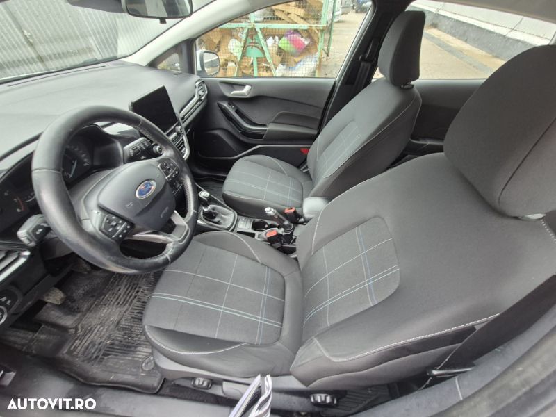 Ford Fiesta - 23