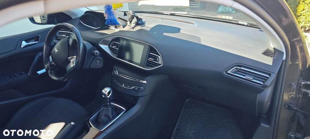 Peugeot 308 - 14