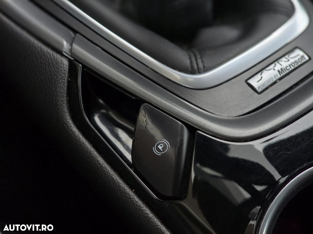 Ford Mondeo 1.6 TDCi Start-Stopp Titanium - 24