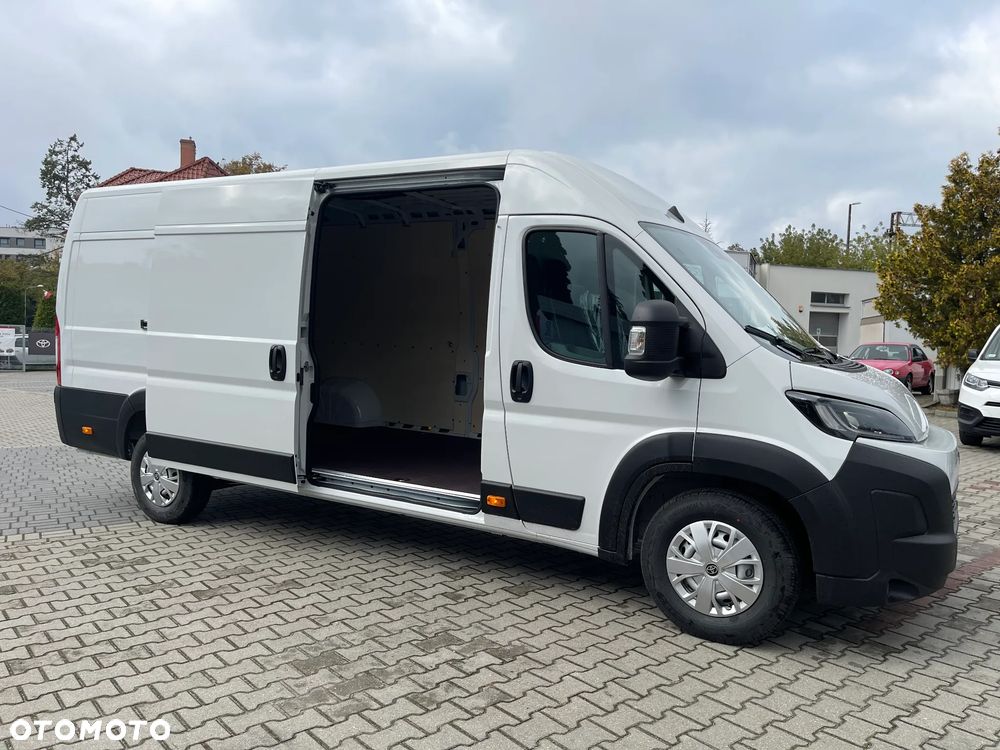Toyota Proace Max - 8