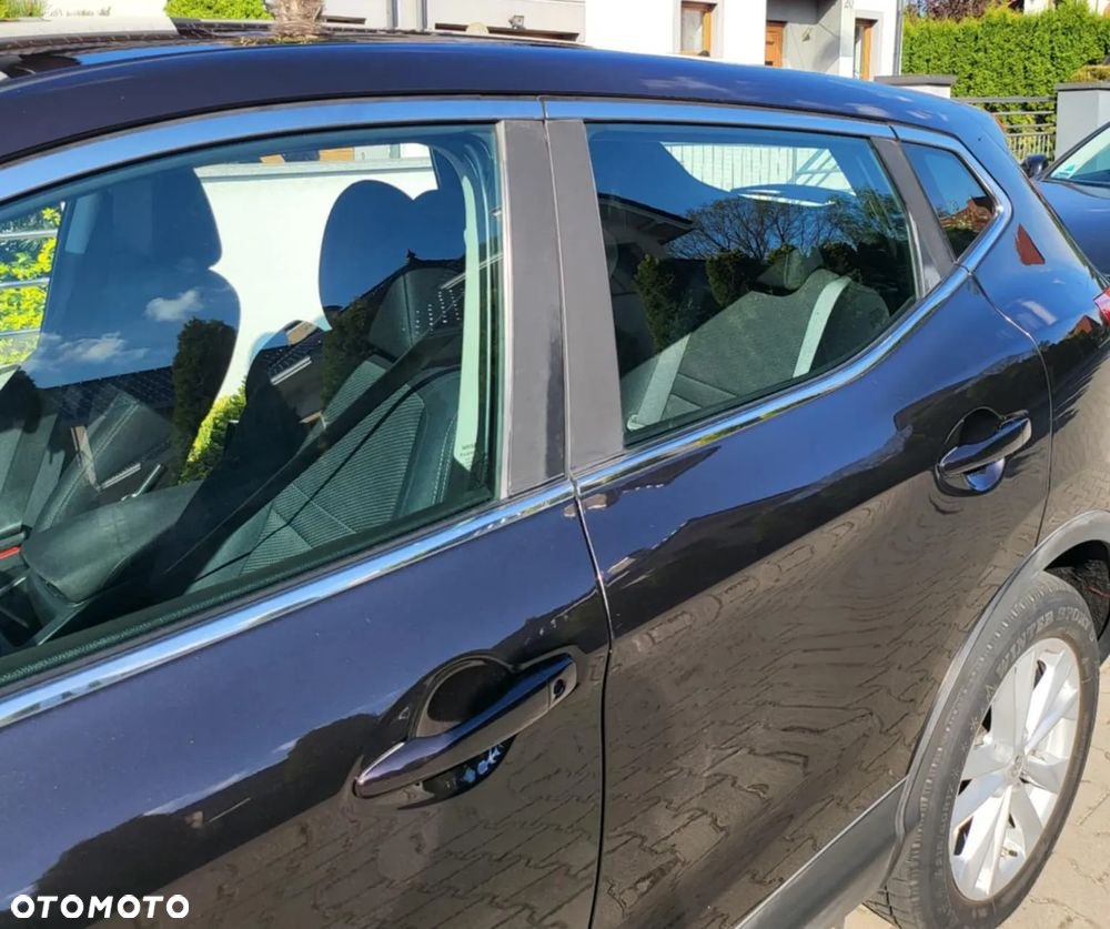 Nissan Qashqai 1.2 DIG-T Acenta EU6 - 10