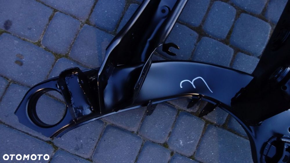 BELKA TYLNEGO ZAWIESZENIA MERCEDES W204,W212 BDB 3 - 6