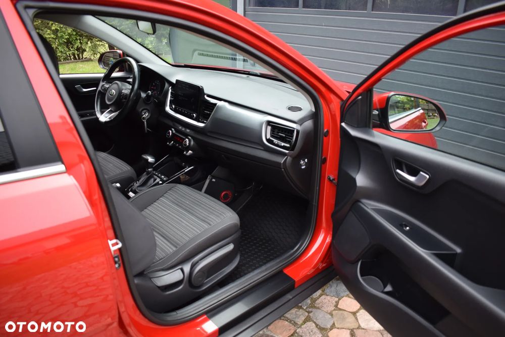 Kia Stonic - 28