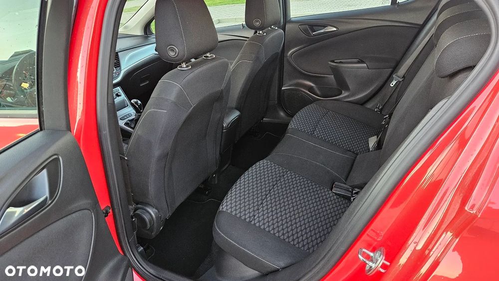 Opel Astra 1.4 Turbo Dynamic - 10