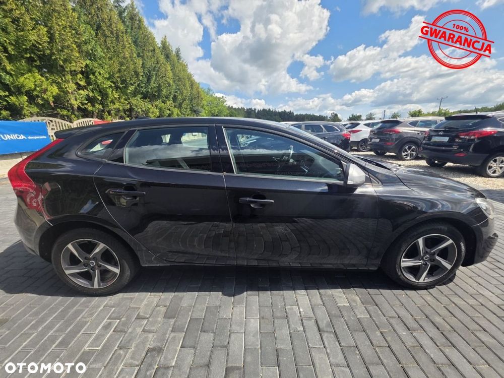 Volvo V40 D2 Drive-E R-Design Kinetic - 13