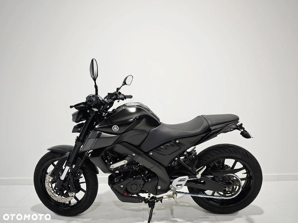 Yamaha MT - 4