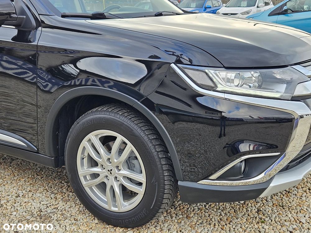 Mitsubishi Outlander 2.0 City Style 2WD - 16