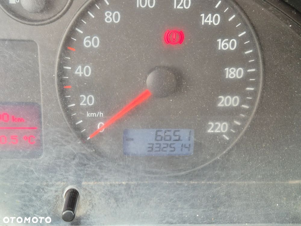 Volkswagen Transporter - 11