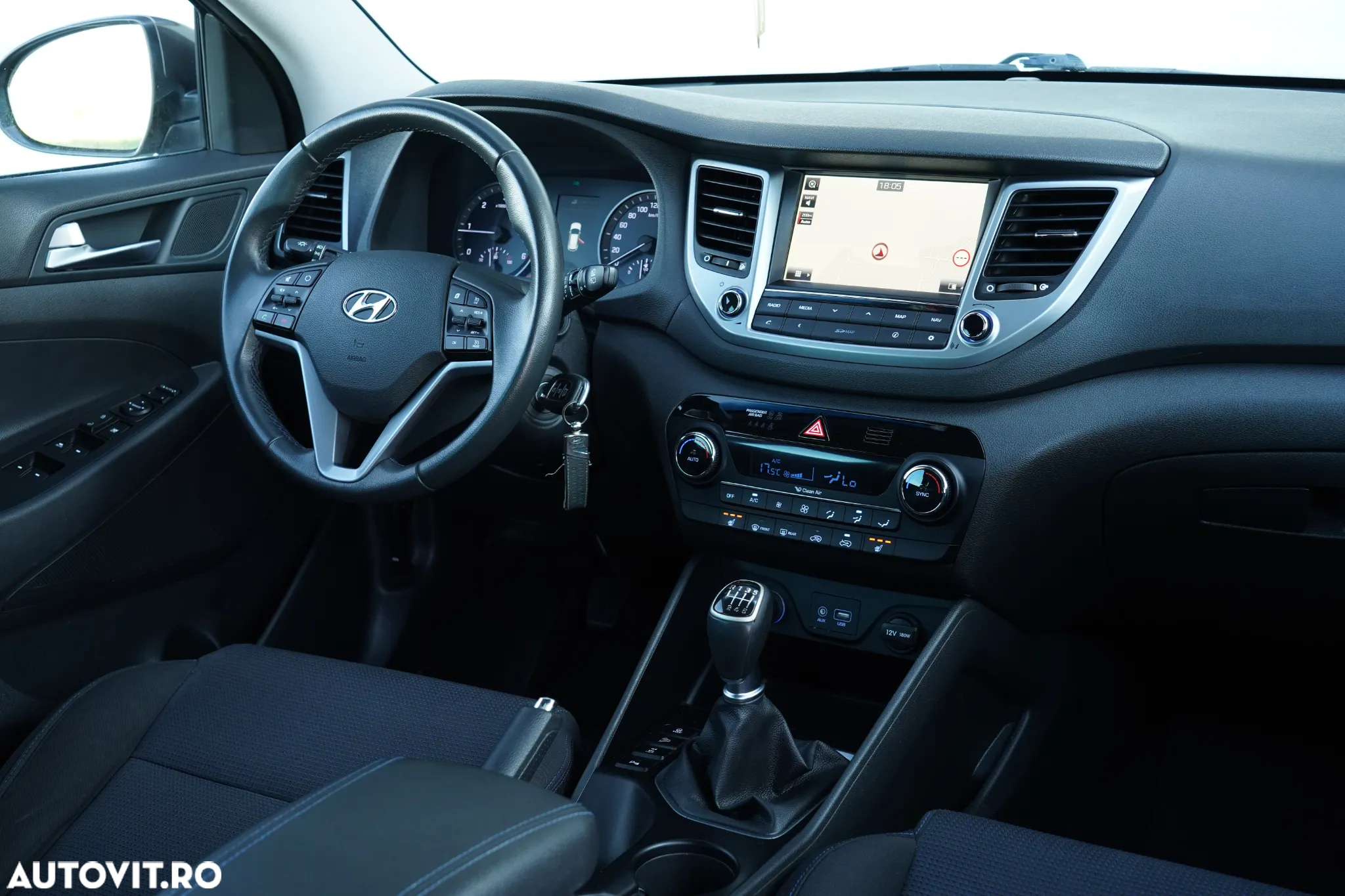 Hyundai Tucson 2.0 CRDI 4WD Premium - 11
