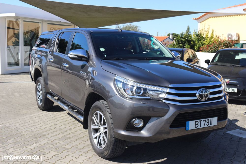 Toyota Hilux 2.4 D-4D 4WD Tracker - 2